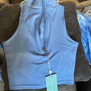 Small Balance Athletica/Vitality Refined Quarter Zip Crop Top